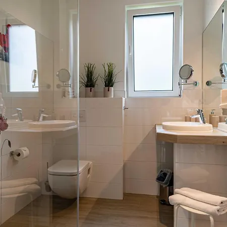 Villa Altmann - 4 Terrassenhaus Goehren (Ruegen)