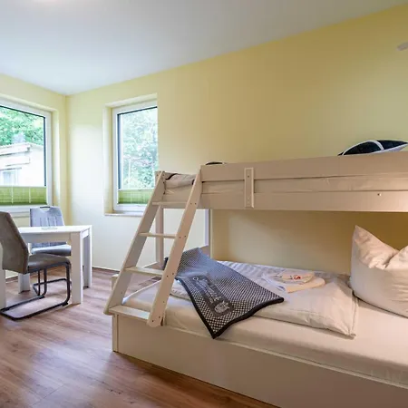 Altmann - 4 Terrassenhaus * Goehren (Ruegen)